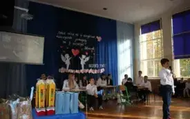 Akademia z okazji Dnia Edukacji Narodowej oraz Ślubowanie Pierwszoklasist&oacute;w 1