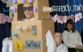 Akademia z okazji Dnia Edukacji Narodowej oraz Ślubowanie Pierwszoklasist&oacute;w 6